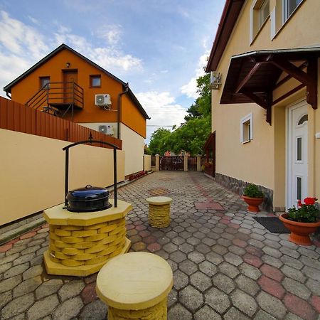 Maria Apartman Hajduszoboszlo Exterior photo